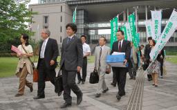 周辺住民ら１１００人、九電・川内原発の停止求め提訴