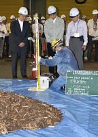 浜松でがれき試験焼却 市長「８月下旬にも本格的に」