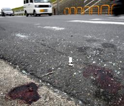 警察官が発砲、男１人死亡 大阪・淀川、組員運転か