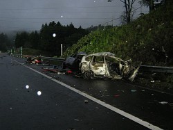 交通事故:道東道で衝突 ２台炎上、２人死亡 北海道