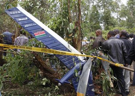 ケニアでヘリ墜落、過激派掃討主導の閣僚ら6人死亡