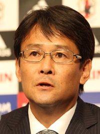 関塚監督 吉田をリーダー指名、徳永には「ＤＦラインを締めて」