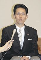 離党届「５」残留「３」…民主県連分裂